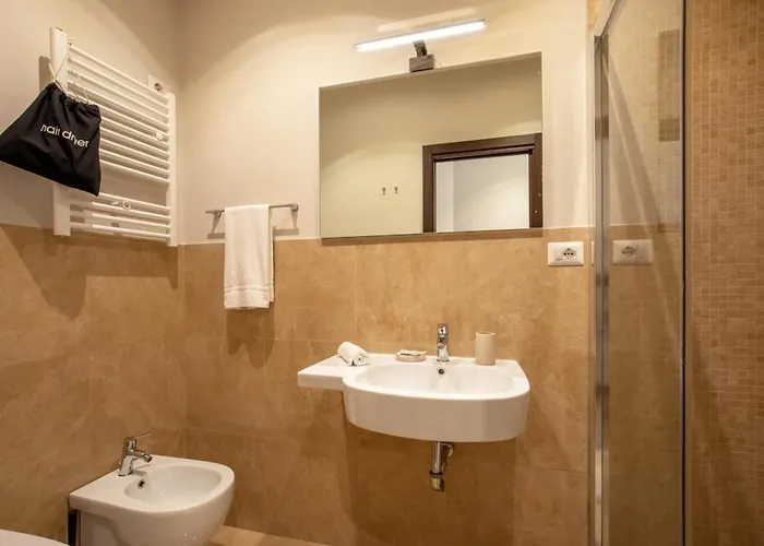 Daplace - Gran Torino Suites Roma